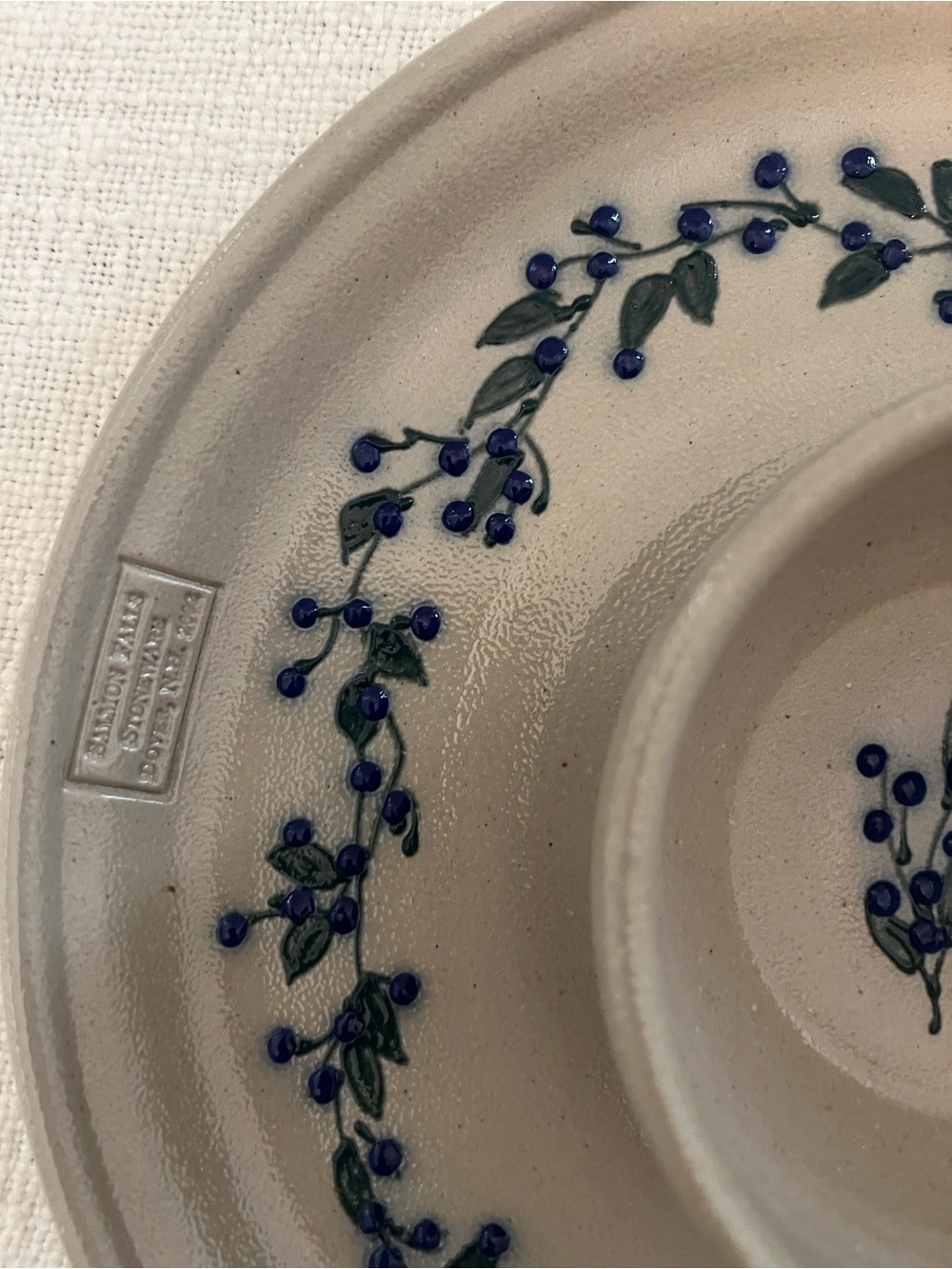 Salmon Falls Stoneware Chip & Dip Platter in Blueberry & Green Vine Pattern 2002 - Picture 6 of 12